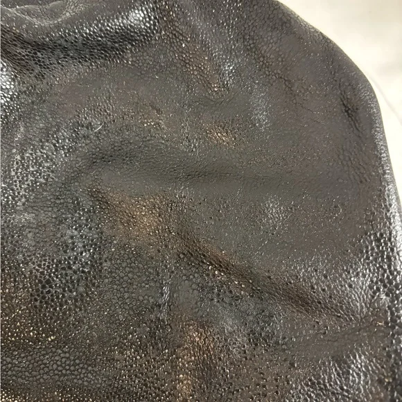 Yves Saint Laurent (YSL) Roady Hobo Bag - Picture 9 of 9